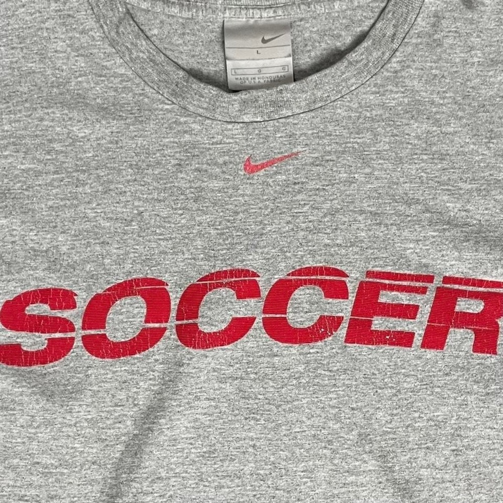 Vintage Y2K Nike Center Swoosh Soccer T-Shirt Size Large